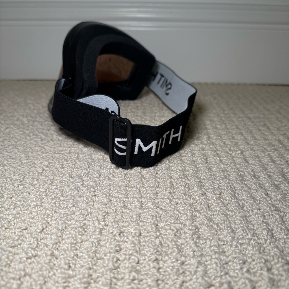 Snow Goggles - Picture 4 of 5